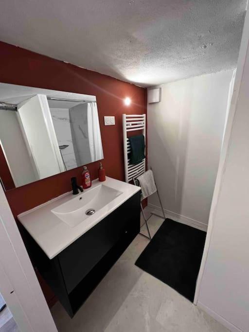 Studio Avec Jardin Et Stationnements Apartamento Bourges Exterior foto