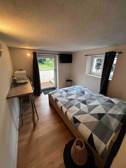 Studio Avec Jardin Et Stationnements Apartamento Bourges Exterior foto
